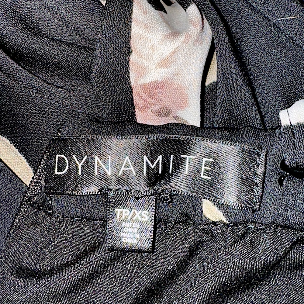 NWOT Dynamite Black & White Floral Jumpsuit - Picture 6 of 7